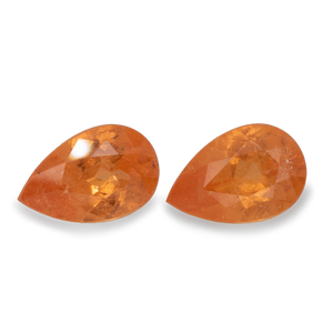 Mandarin Granat Pair - light orange, pearshape, 12x8 mm, 6.94 cts, No. MG27003
