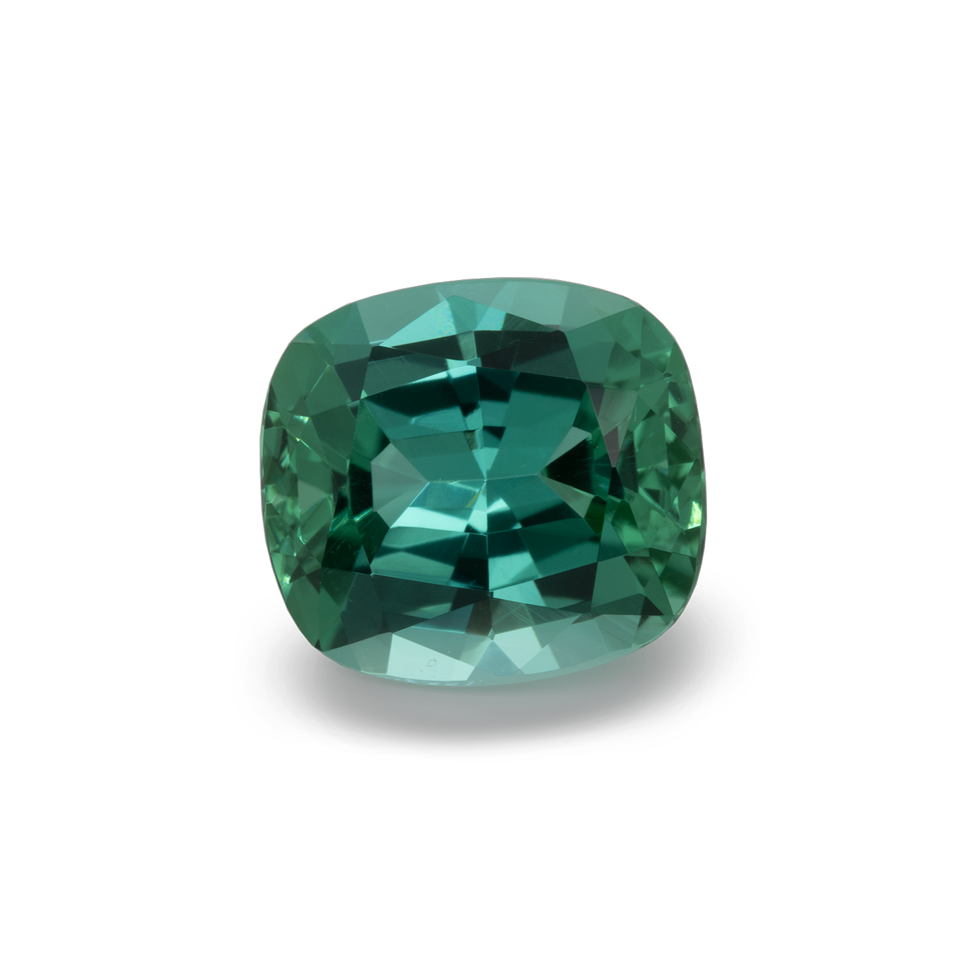 Turmalin - grün, antik, 12x11 mm, 6.13 cts, Nr. TR99016