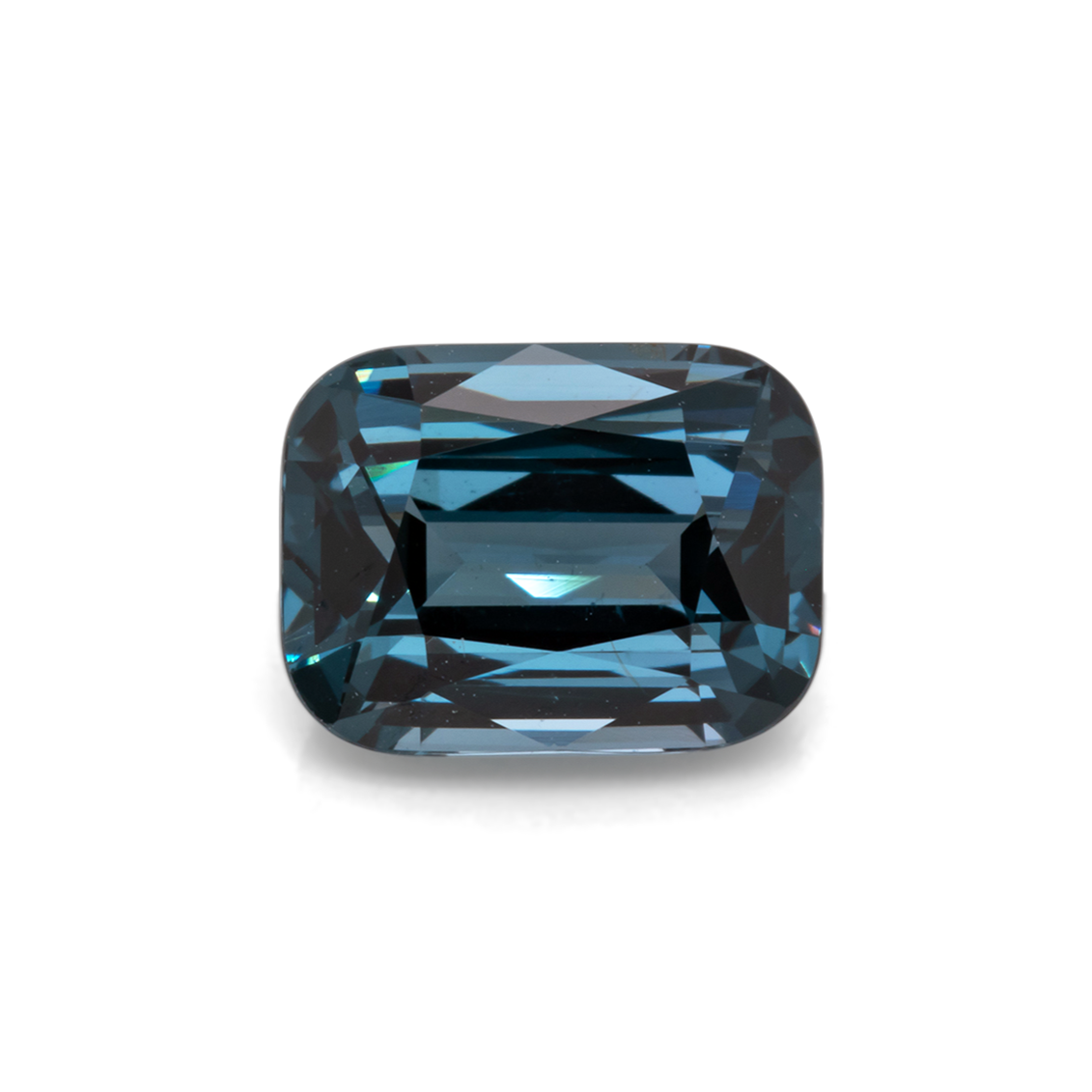 Spinell - blau, antik, 9.3x7.1 mm, 3.23 cts, Nr. SP90028