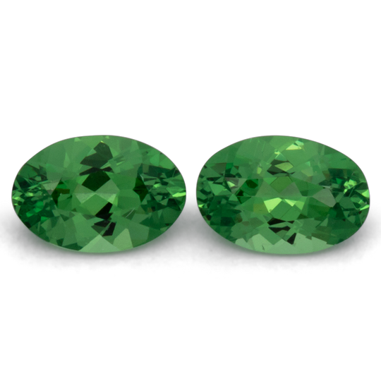 Tsavorit Paar - grün, oval, 6x4 mm, 0.97 cts, Nr. TS91022