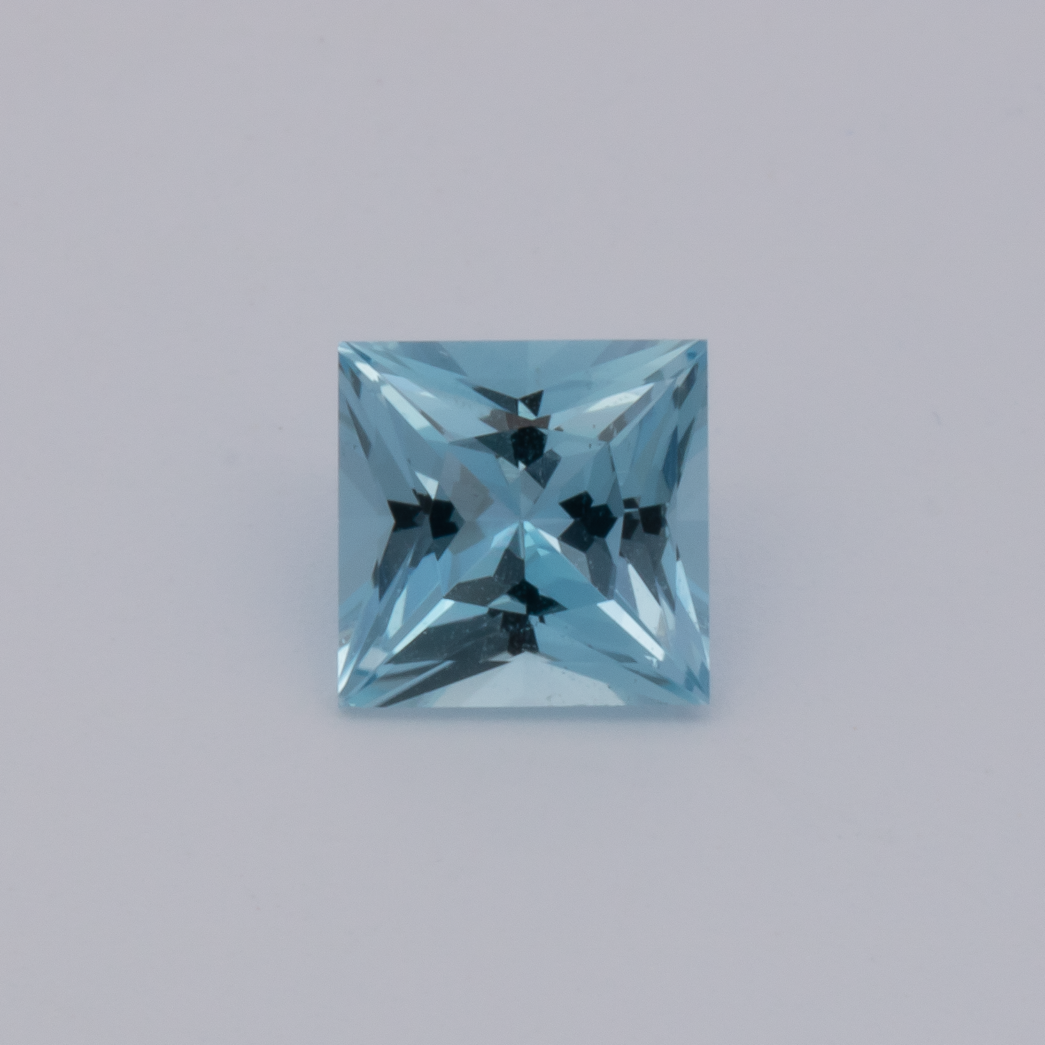 Aquamarin AA - blau, rechteck, 5x5 mm, 0.54 cts, Nr. A99090