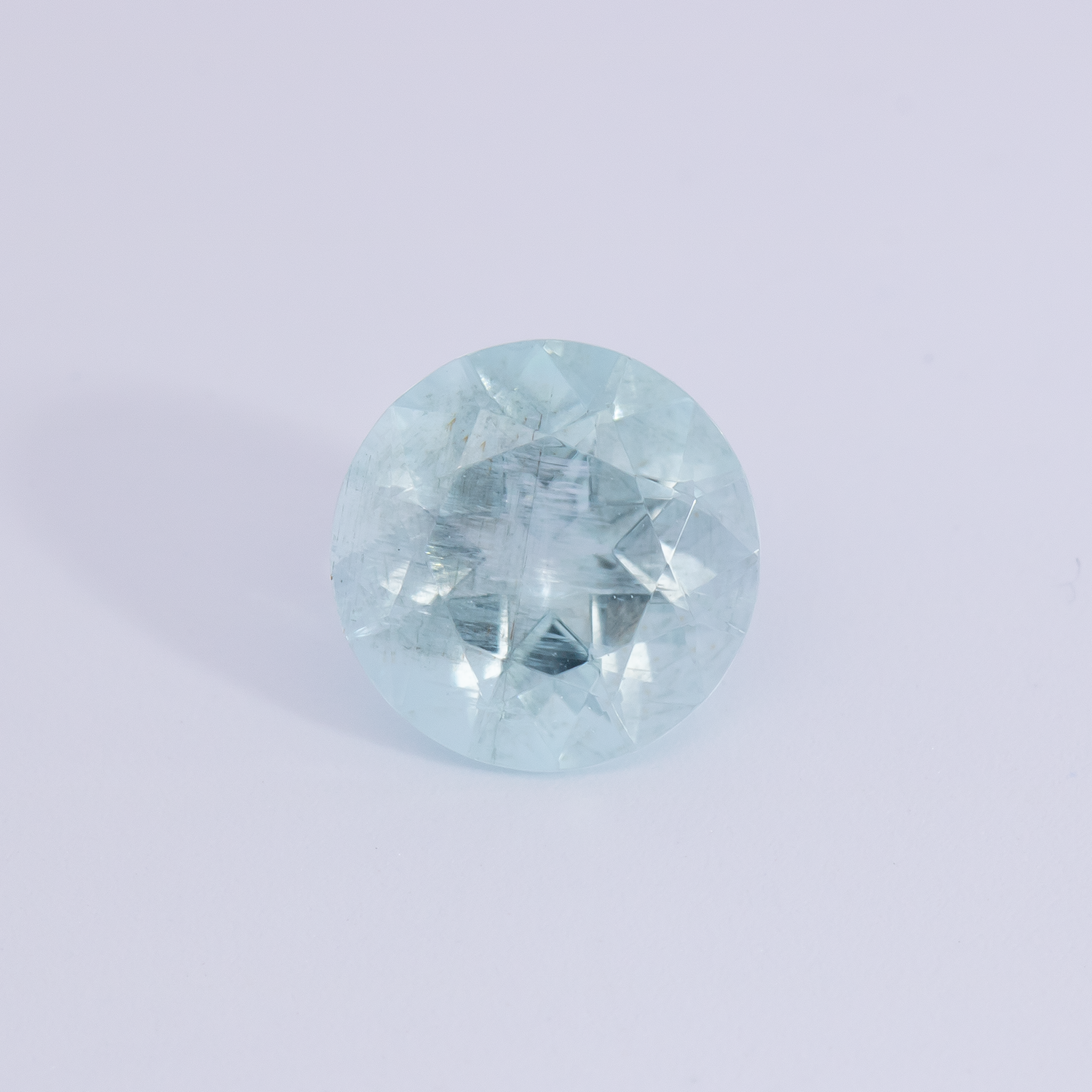 Beryl - blau, round, 6x6 mm, 0.70 cts, No. BY90028