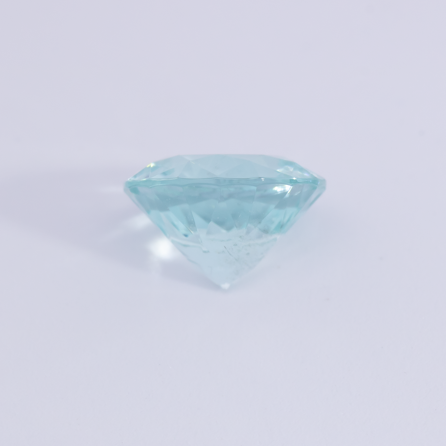 Beryll - blau, rund, 6x6 mm, 0.70 cts, Nr. BY90028