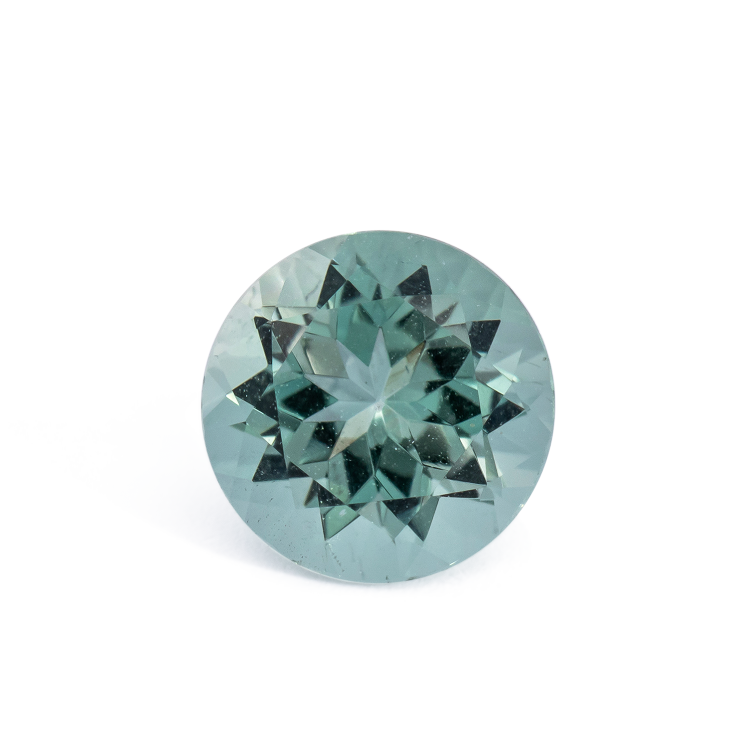 Beryl - green, round, 6.1x6.1 mm, 0.76 cts, No. BY90039