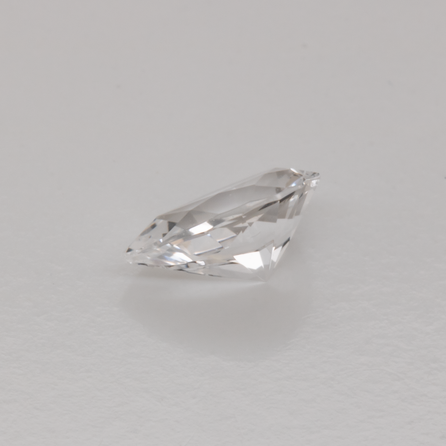 Beryll - weiß, birnform, 6x4 mm, 0.32 cts, Nr. BY90092