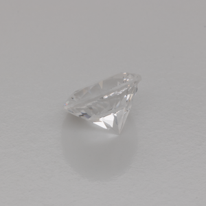 Beryll - weiß, rund, 5.6x5.6 mm, 0.57 - 0.60 cts, Nr. BY90094