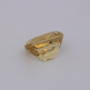 Beryll - gelb, antik, 10x8.8 mm, 3.85 cts, Nr. BY90095