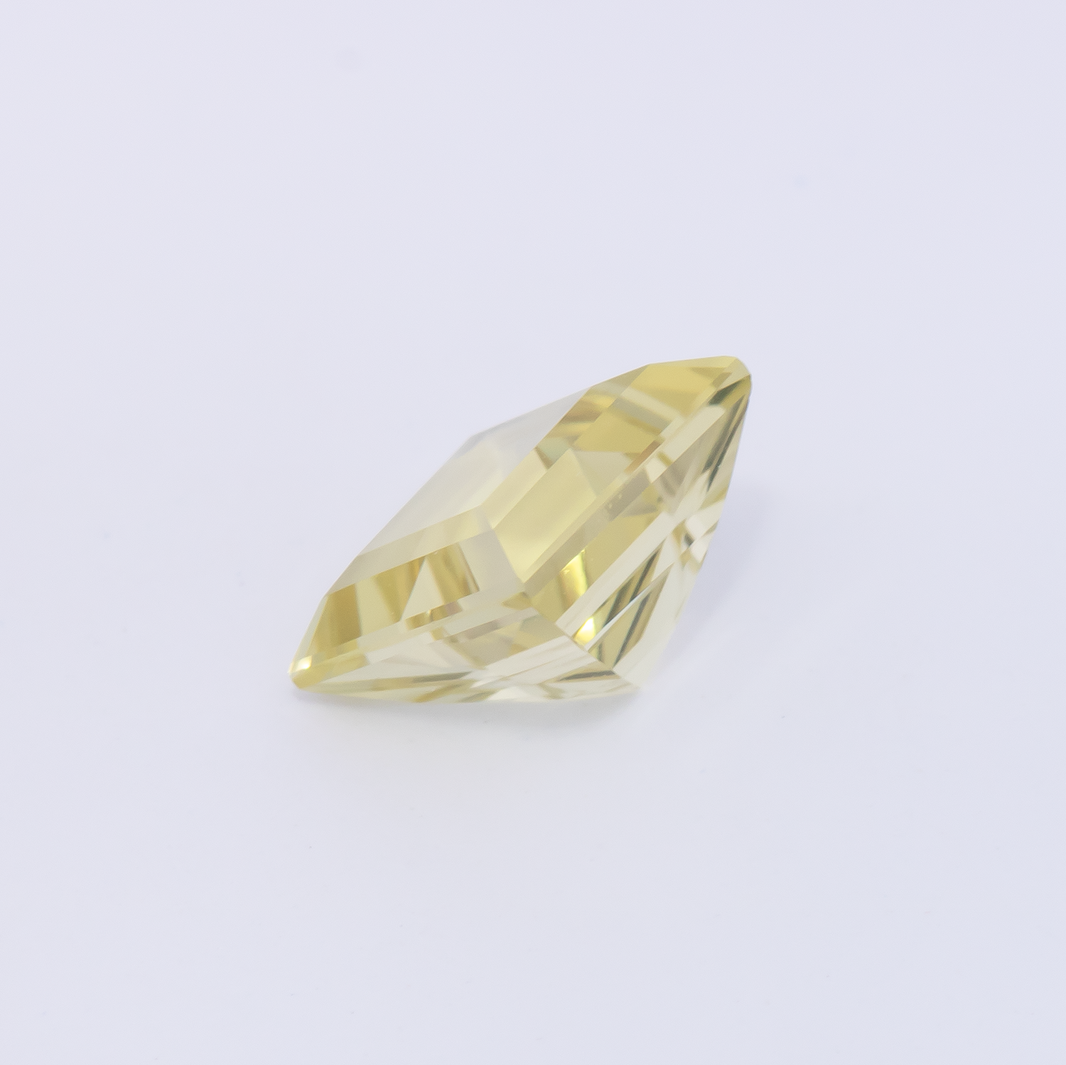 Citrin - gelb, rechteck, 7.1x7.1 mm, 1.71 cts, Nr. CT17003