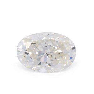 Diamant - getöntes weiß, oval, 7.02x4.78 mm, 0.77 cts, Nr. DT1010
