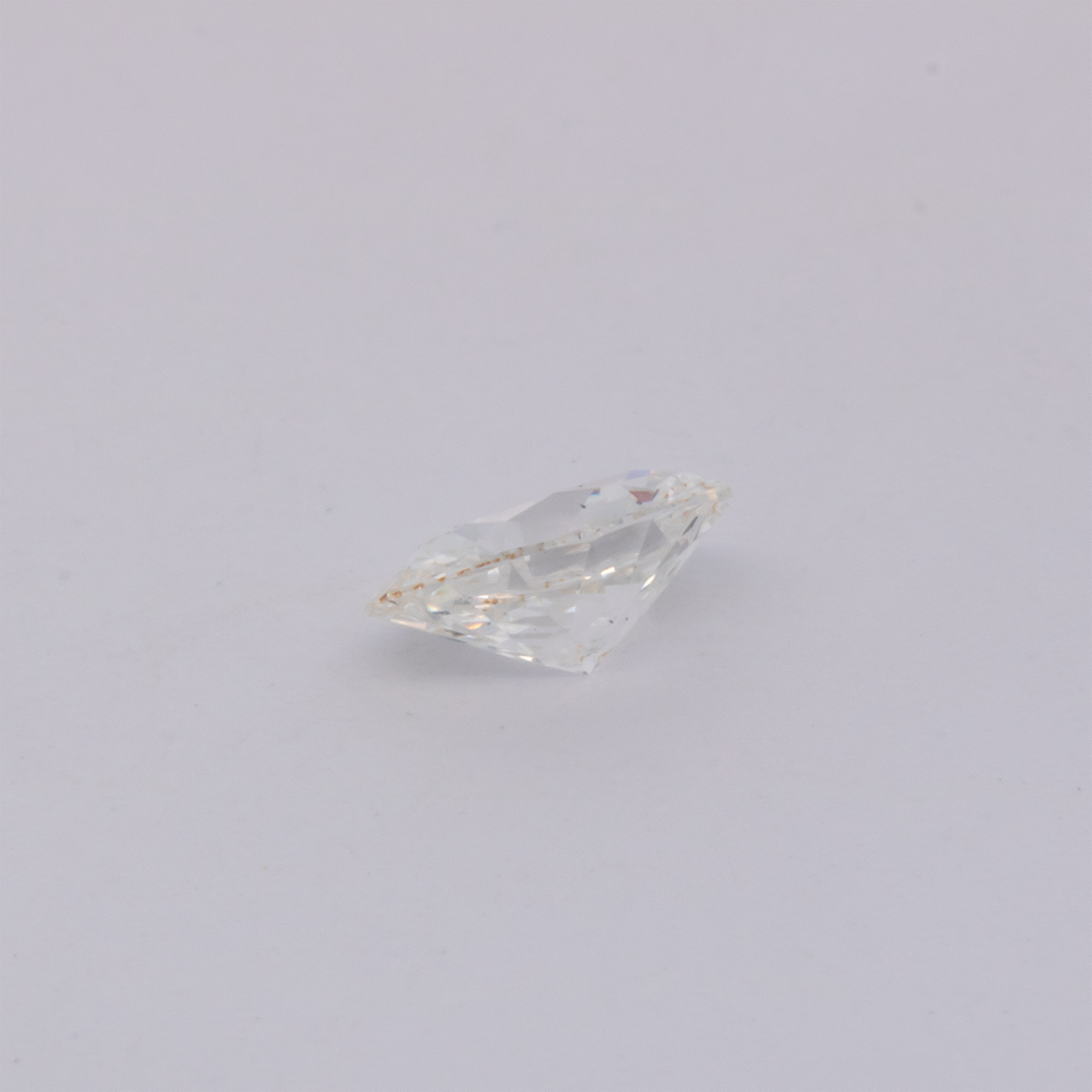 Diamant - weiß, oval, 5.7x3.8 mm, 0.36 cts, Nr. DT1014