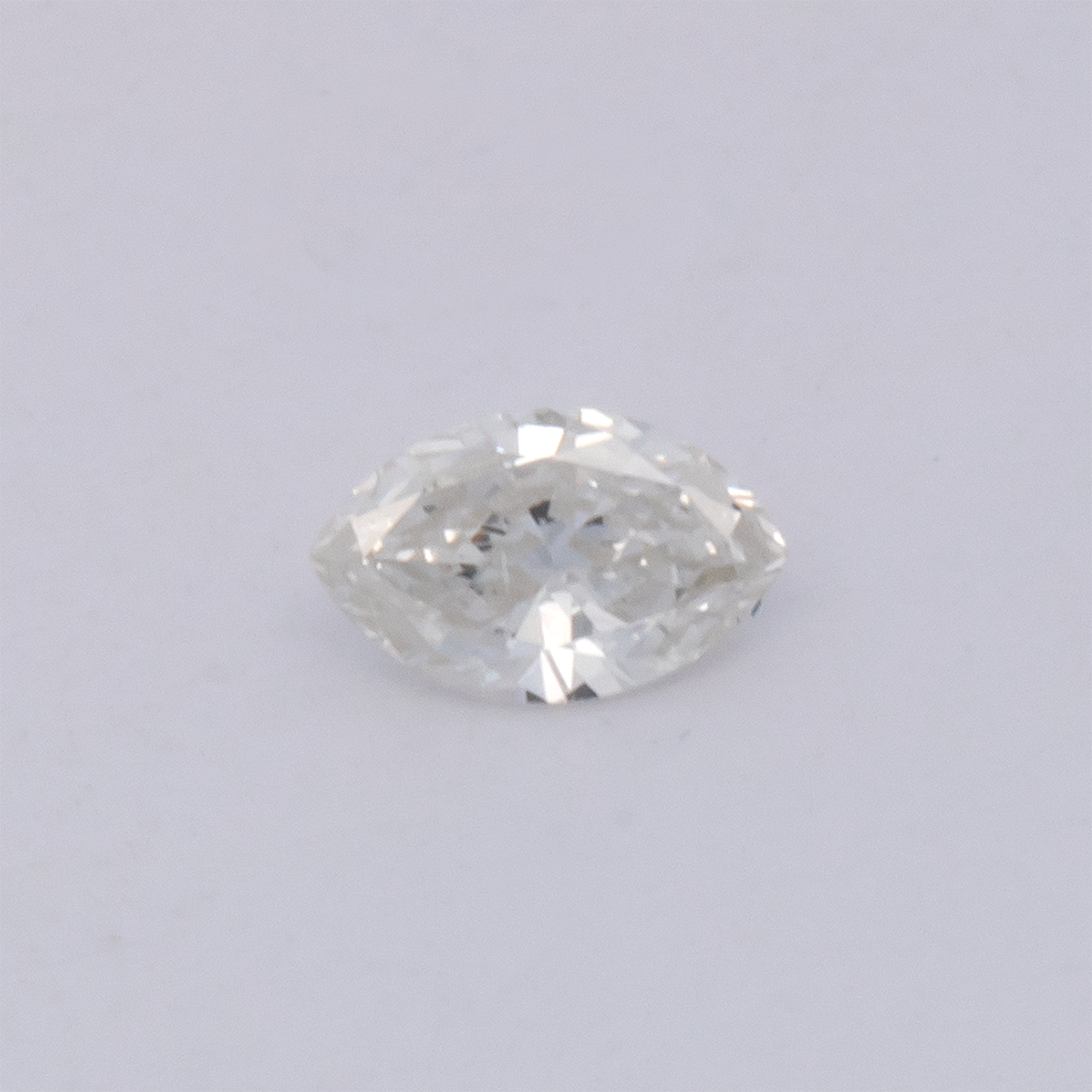 Diamant - weiß, navette, 3.8x2.4 mm, 0.07 - 0.08 cts, Nr. DT1020