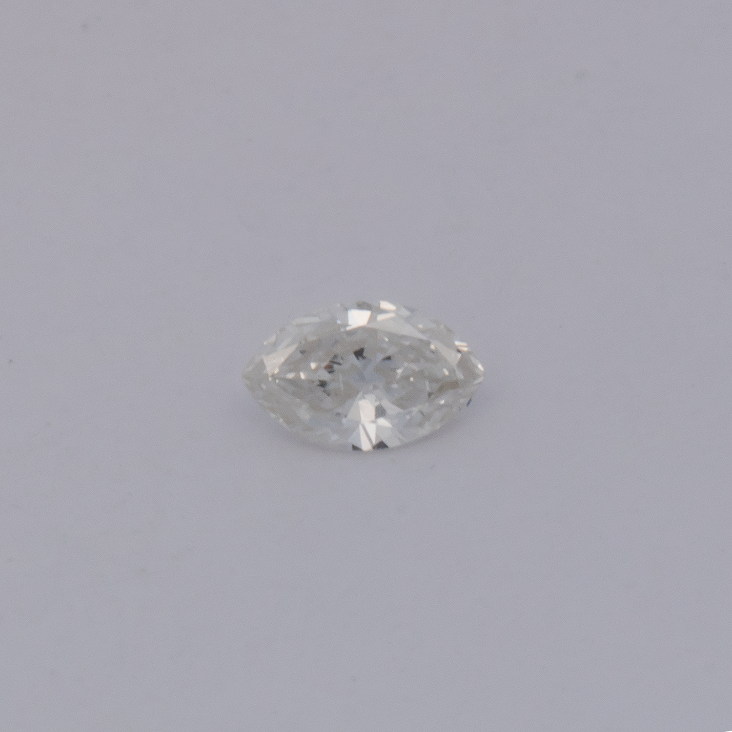 Diamant - weiß, navette, 3.7x2.4 mm, 0.07 - 0.08 cts, Nr. DT1021