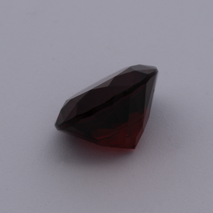 Granat - rot, rund, 8x8 mm, 2.49 cts, Nr. GR32007