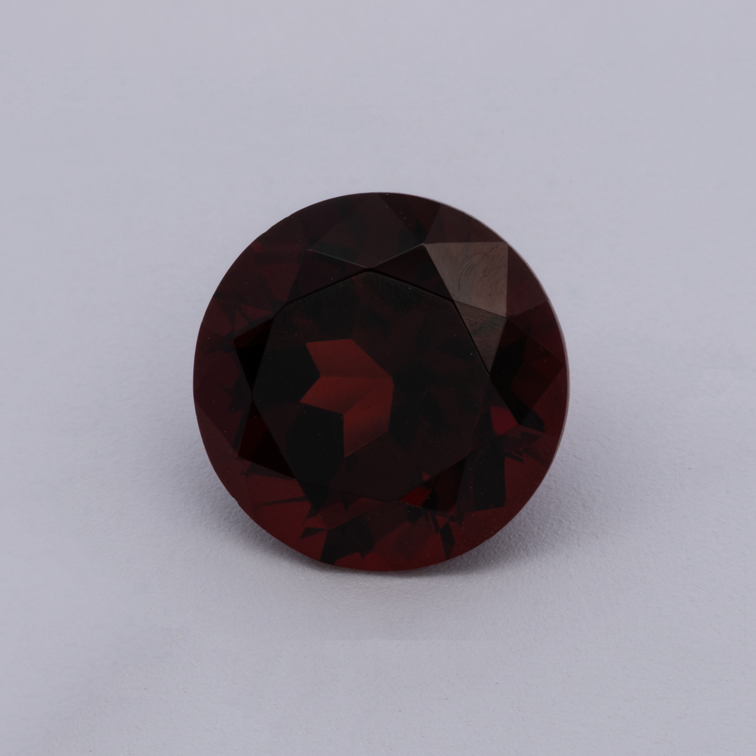 Granat - rot, rund, 8x8 mm, 2.49 cts, Nr. GR32007