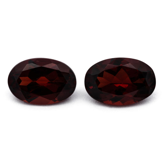 Granat Paar - rot, oval, 6x4 mm, 1.05 - 1.09 cts, Nr. GR32008