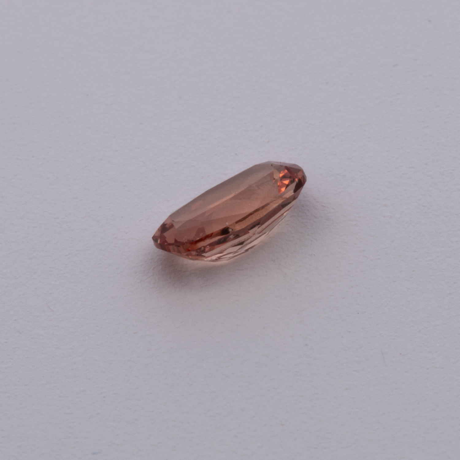 Spinell - braun, antik, 5x3 mm, 0.27 cts, Nr. SP90126