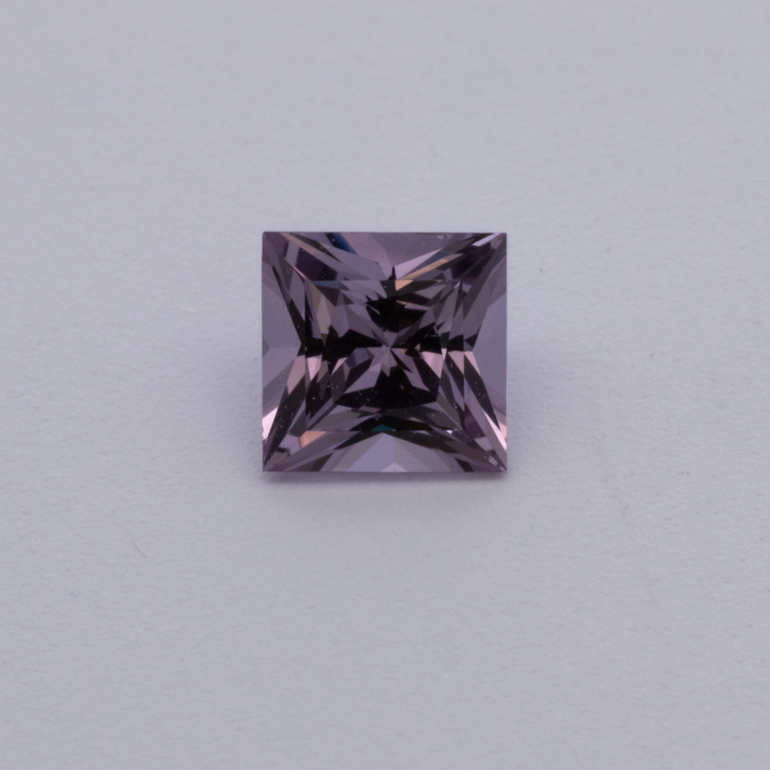 Spinell - pink, rechteck, 3.5x3.5 mm, 0.23 cts, Nr. SP90130