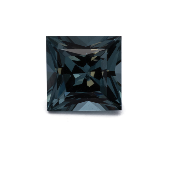 Spinell - grau, rechteck, 5x5 mm, 0.72 cts, Nr. SP90131