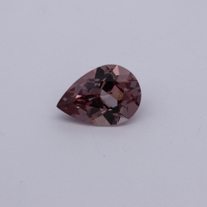Spinell - braun, birnform, 7x5 mm, 0.80 cts, Nr. SP90139