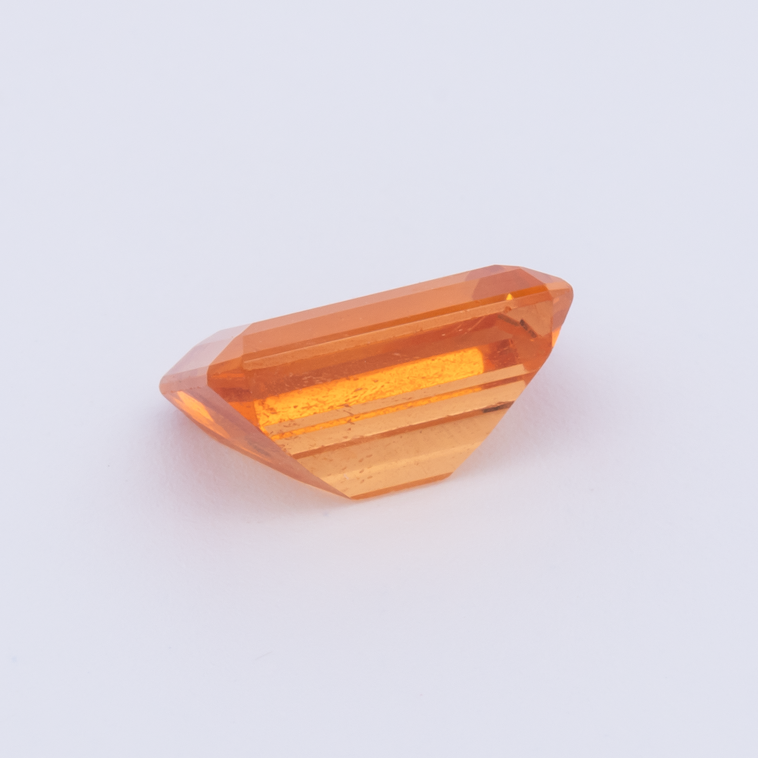 Mandarin Granat - orange, achteck, 8.2x5.9 mm, 2.21 cts, Nr. MG99070