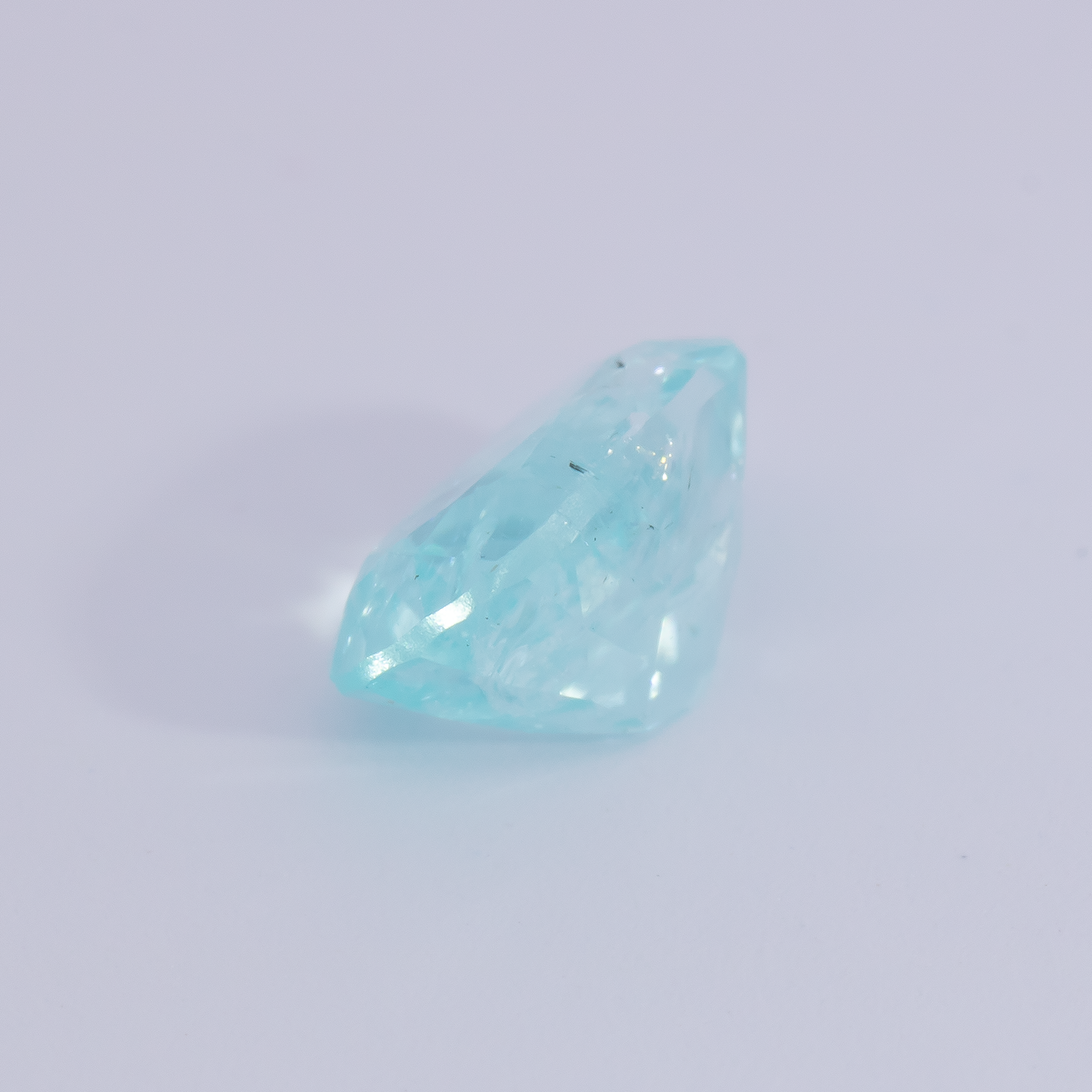 Paraiba Turmalin - blau, oval, 6x4.6 mm, 0.59 cts, Nr. PT90018