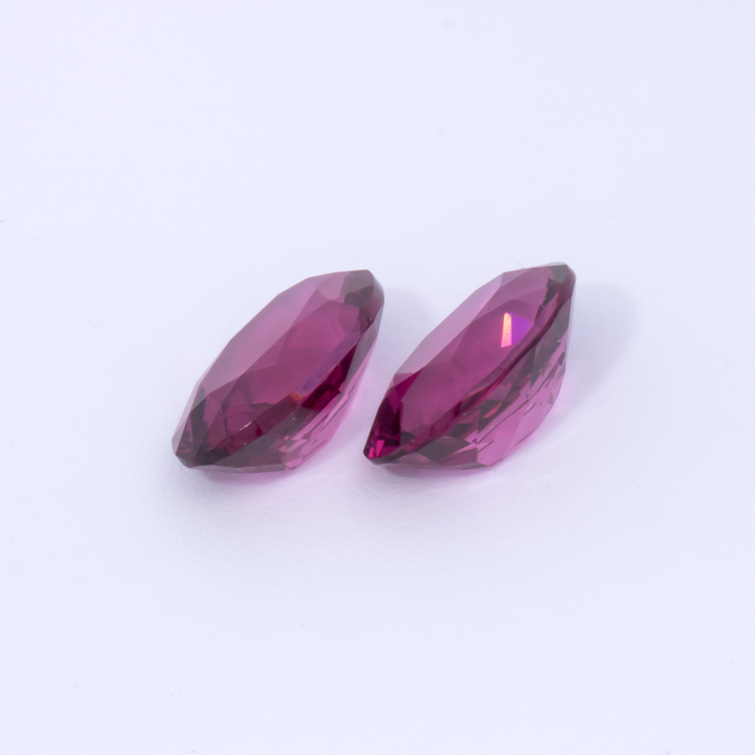Rhodolith Paar - rot, oval, 6x4 mm, 1.12 cts, Nr. RD25003