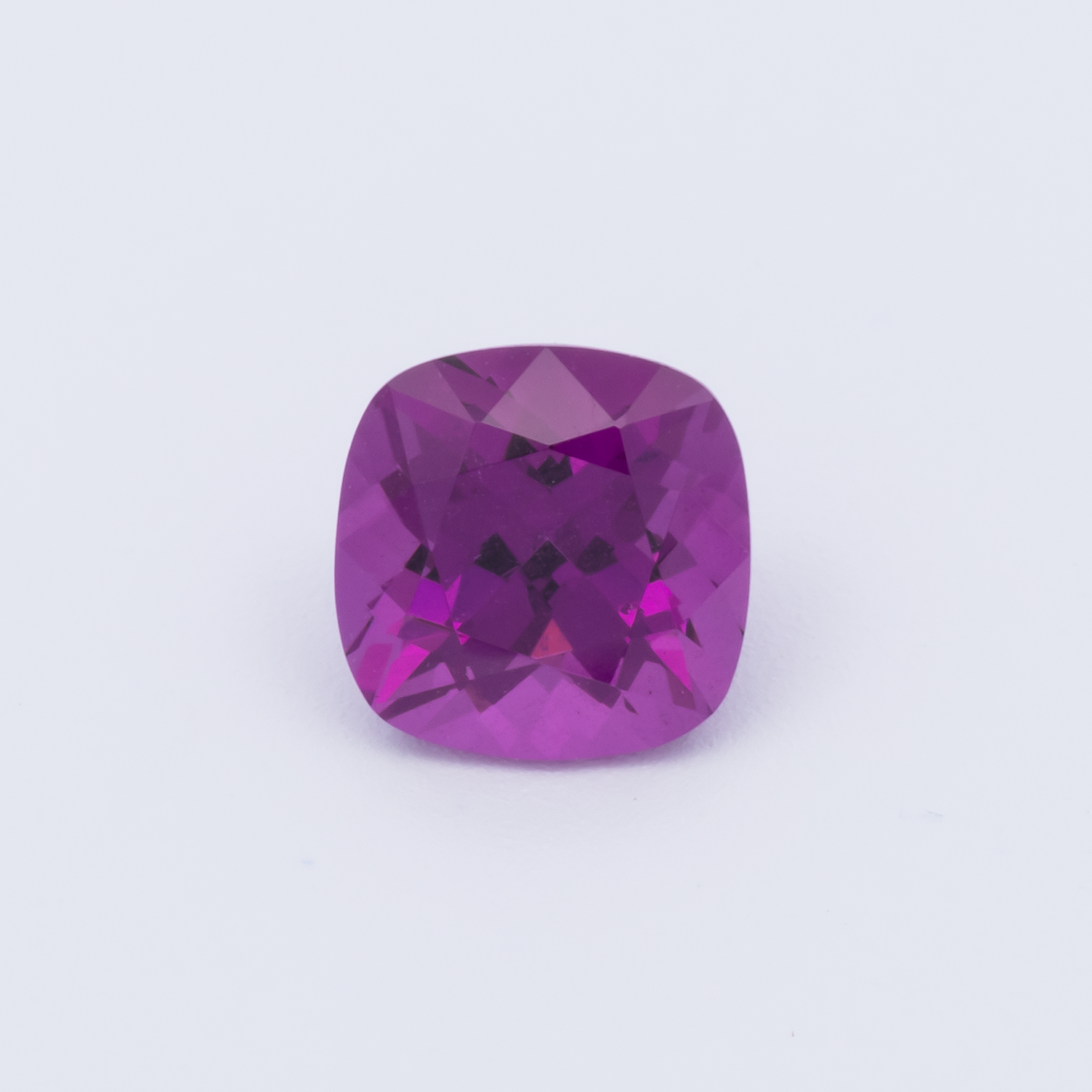 Royal Purple Garnet - lila, antik, 5.5x5.5 mm, 1.02 cts, Nr. RP94020