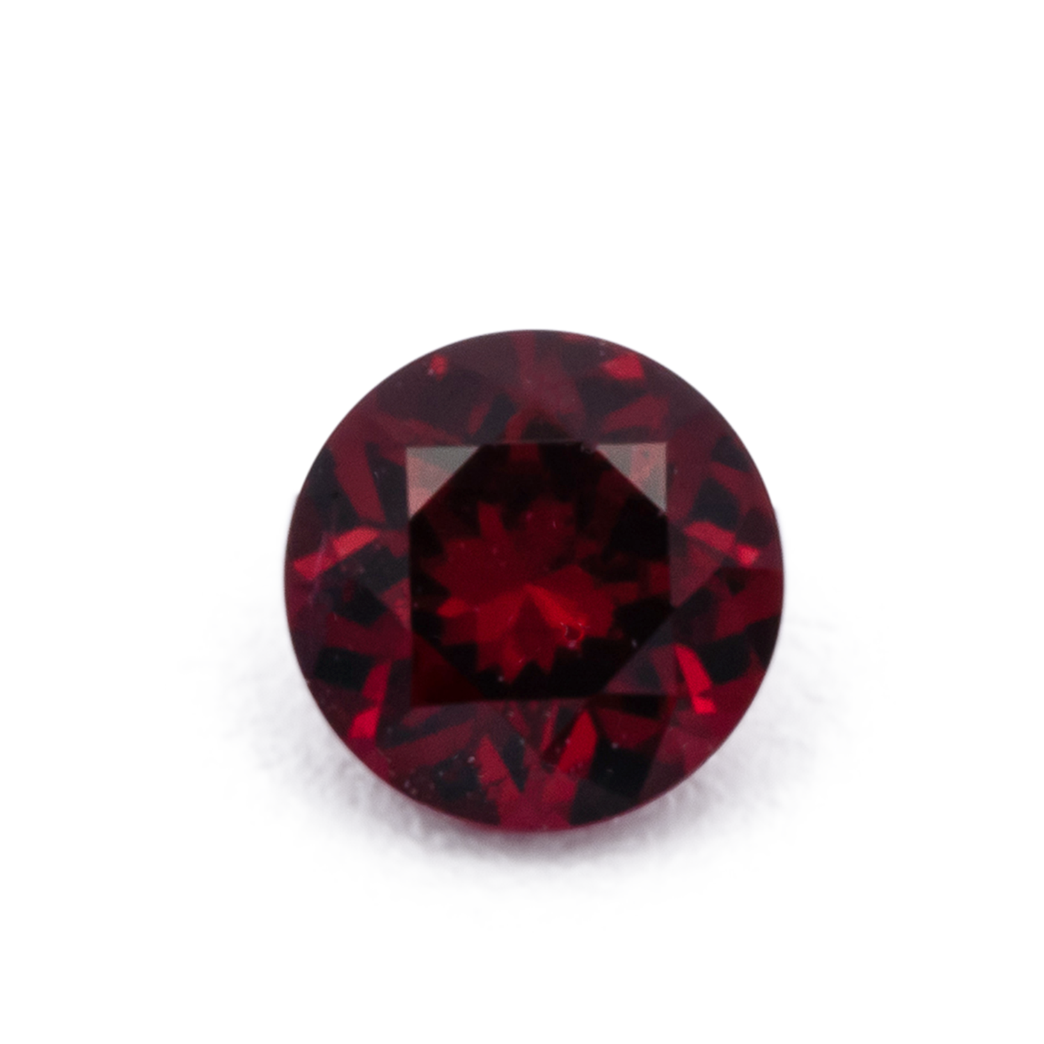 Rubin - rot, rund, 2.5x2.5 mm, 0.07 - 0.09 cts, Nr. RY10003