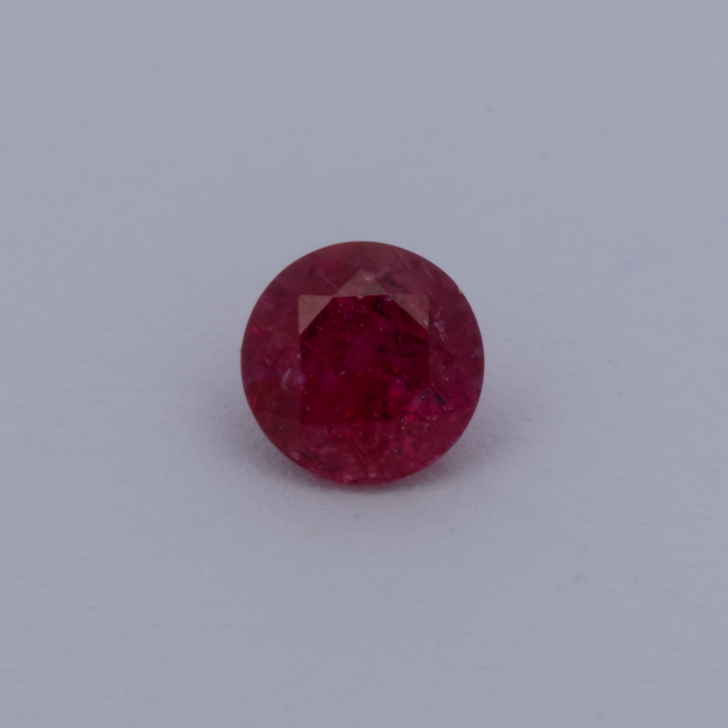 Rubin - rot, rund, 2.75x2.75 mm, 0.11 cts, Nr. RY10008