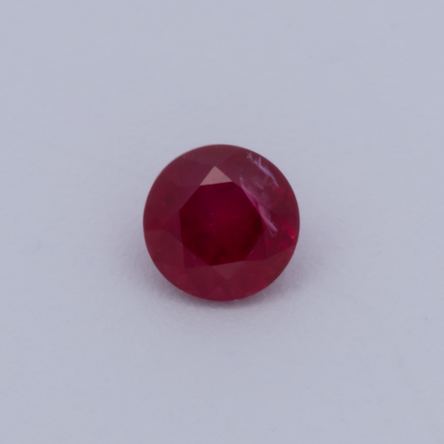 Rubin - rot, rund, 2.75x2.75 mm, 0.12 cts, Nr. RY10009