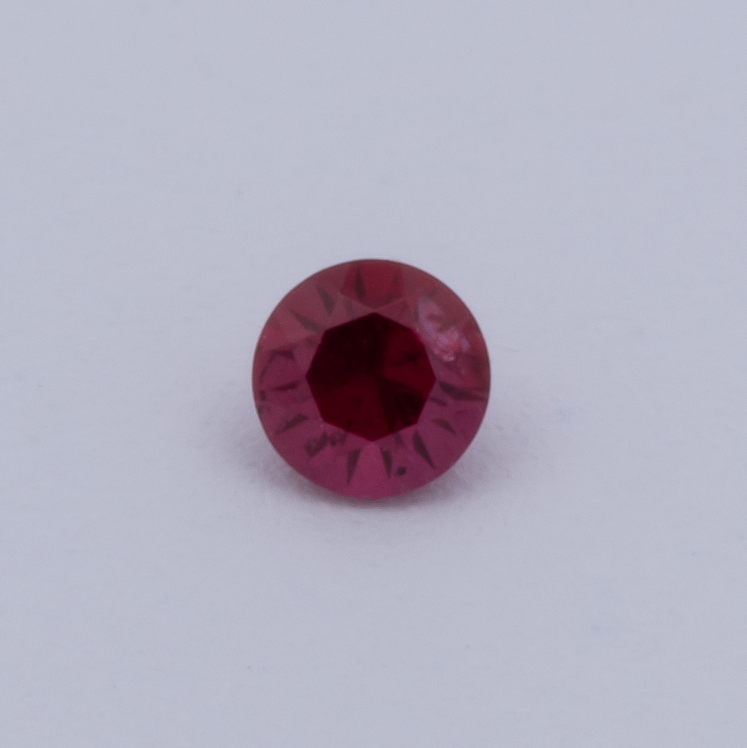 Rubin - rot, rund, 2x2 mm, 0.04 - 0.05 cts, Nr. RY10013