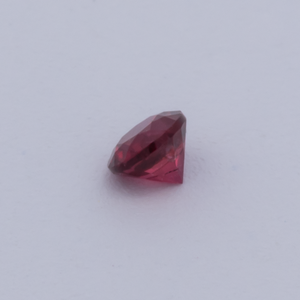 Rubin - rot, rund, 2x2 mm, 0.04 - 0.05 cts, Nr. RY10013