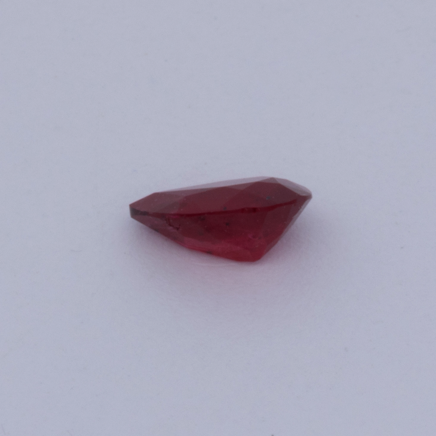 Rubin - rot, birnform, 5x3.5 mm, 0.27 cts, Nr. RY10016