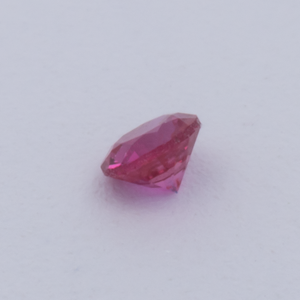 Rubin - rot, rund, 1.8x1.8 mm, 0.03 cts, Nr. RY10025