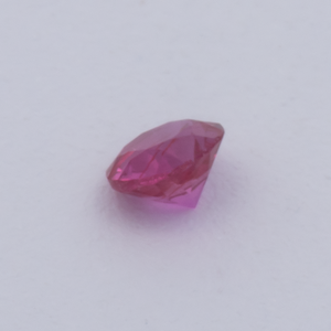 Rubin - rot, rund, 1.7x1.7 mm, 0.02 cts, Nr. RY10027