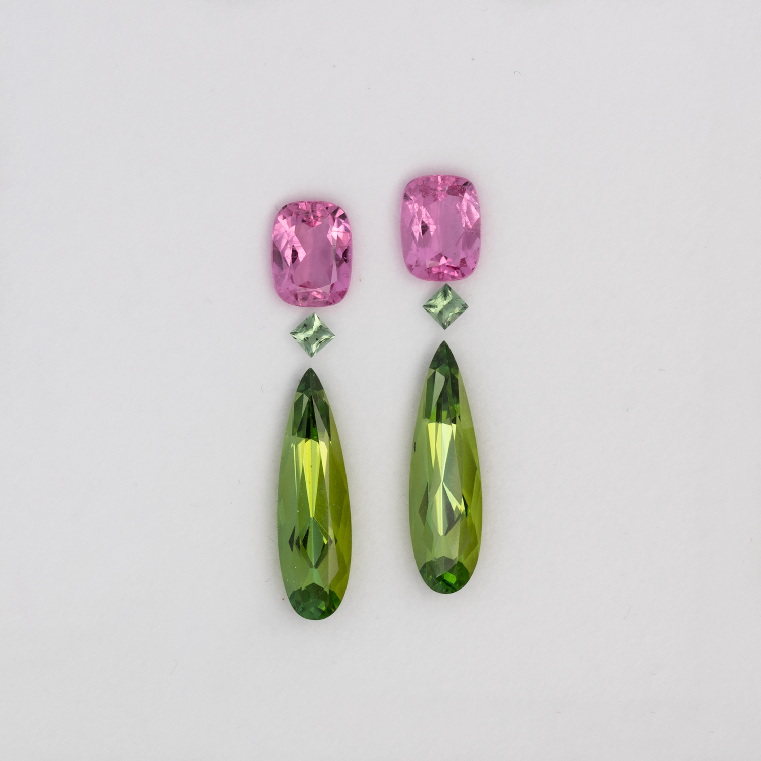 Turmalin im Set - rosa & grün, rechteck & birnform & antik, 19.0x6.0 mm, 9.38 cts, Nr. SET99097