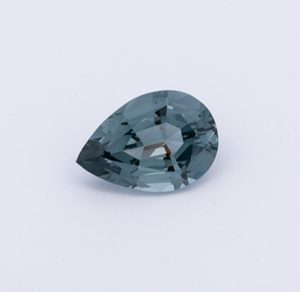 Spinell - grau, birnform, 9.3x6.5 mm, 1.60 cts, Nr. SP90016