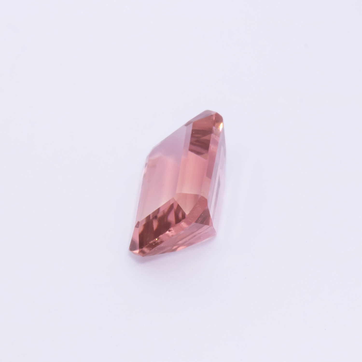 Turmalin - rosa, achteck, 5.9x3.9 mm, 0.56 cts, Nr. TR991076