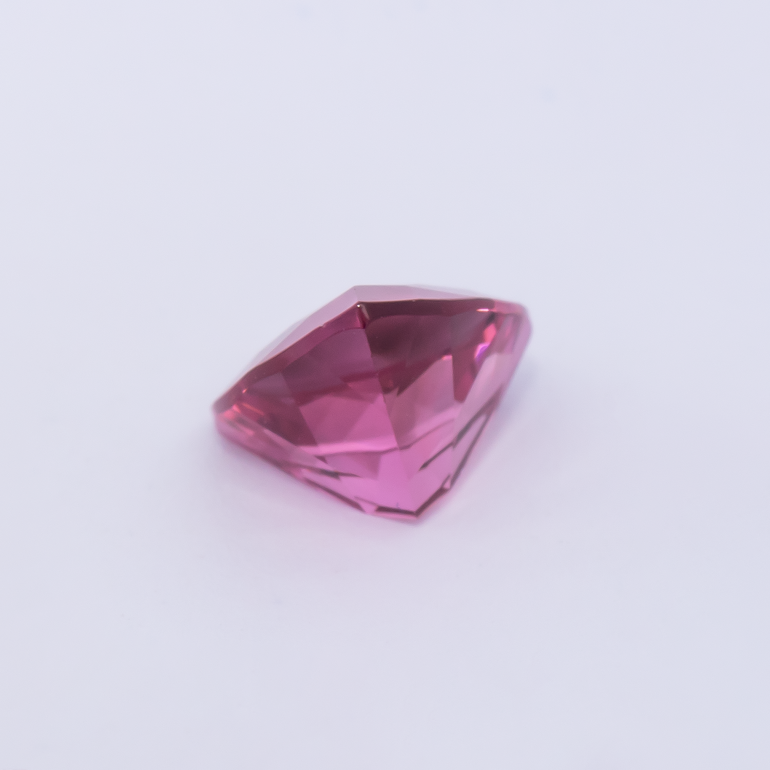 Turmalin - rosa, trillion, 6.1x6 mm, 0.77 cts, Nr. TR991096