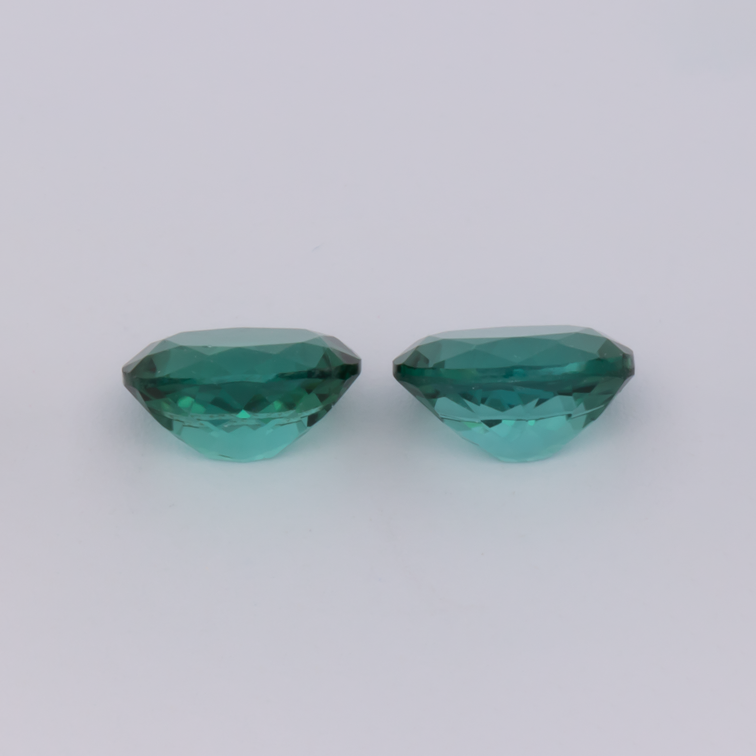 Turmalin Paar - blau & grün, oval, 6x5 mm, 1.26 cts, Nr. TR991100