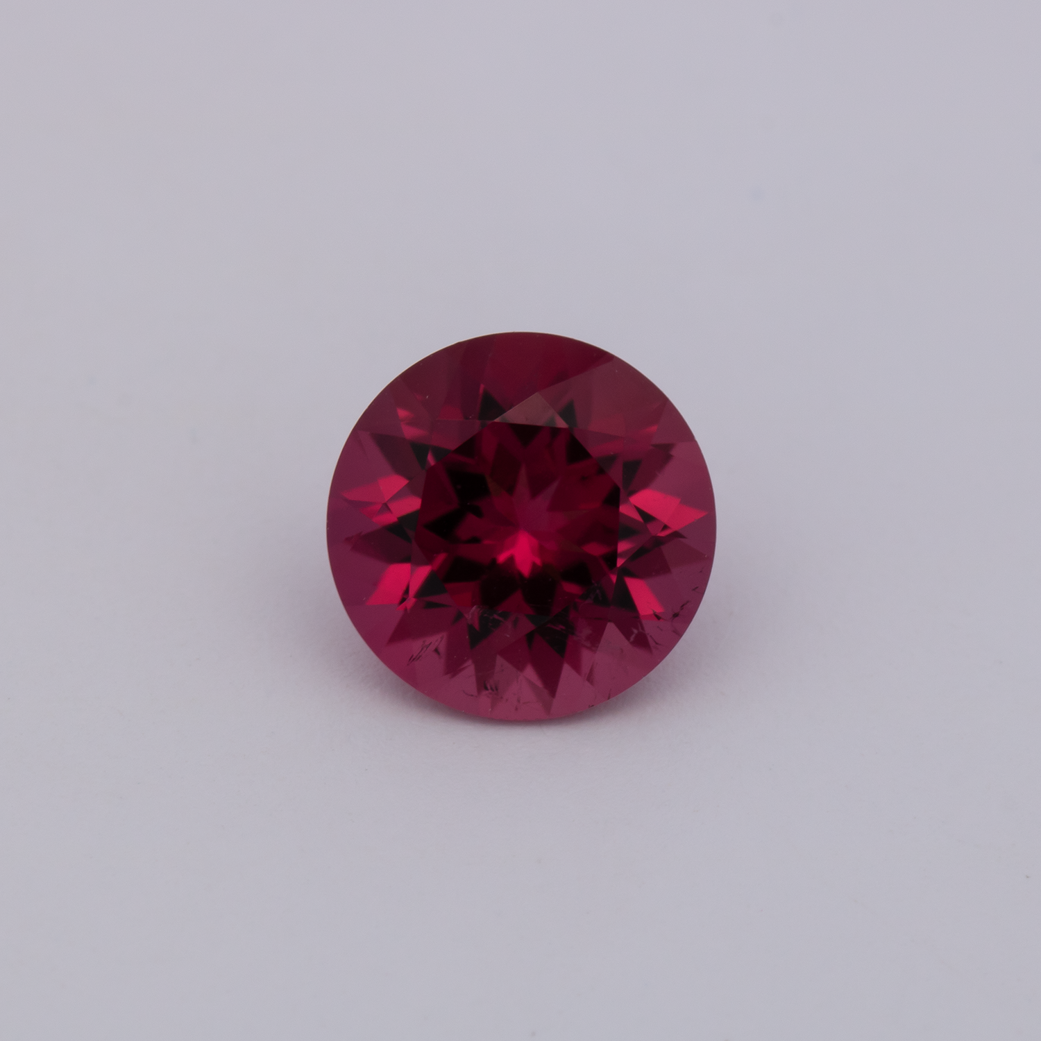 Turmalin - rot, rund, 8x8 mm, 1.79 cts, Nr. TR991124