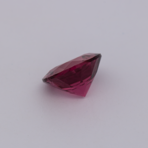 Turmalin - rot, rund, 8x8 mm, 1.79 cts, Nr. TR991124