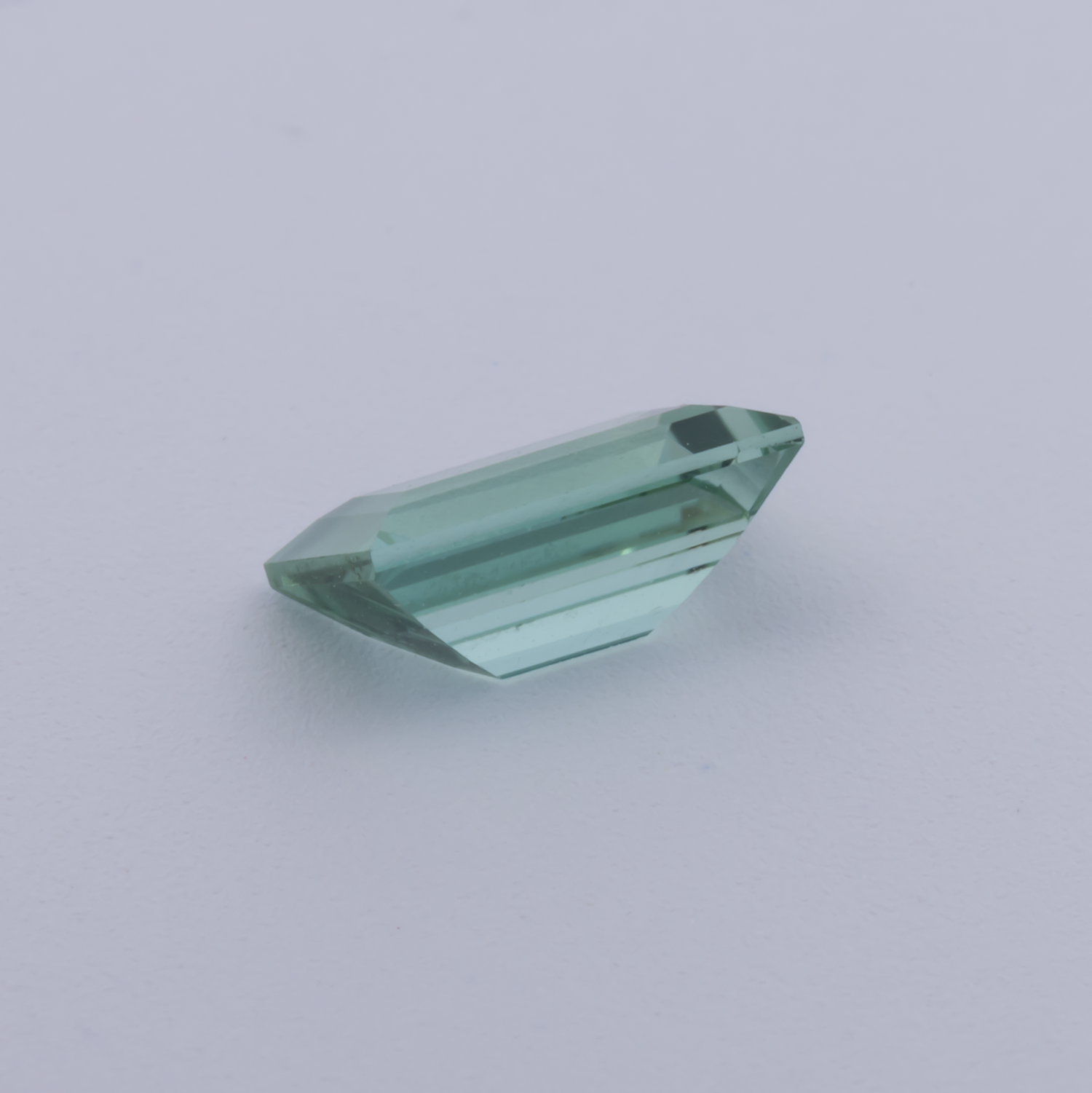 Turmalin - grün, baguette, 6x4 mm, 0.54 cts, Nr. TR991155