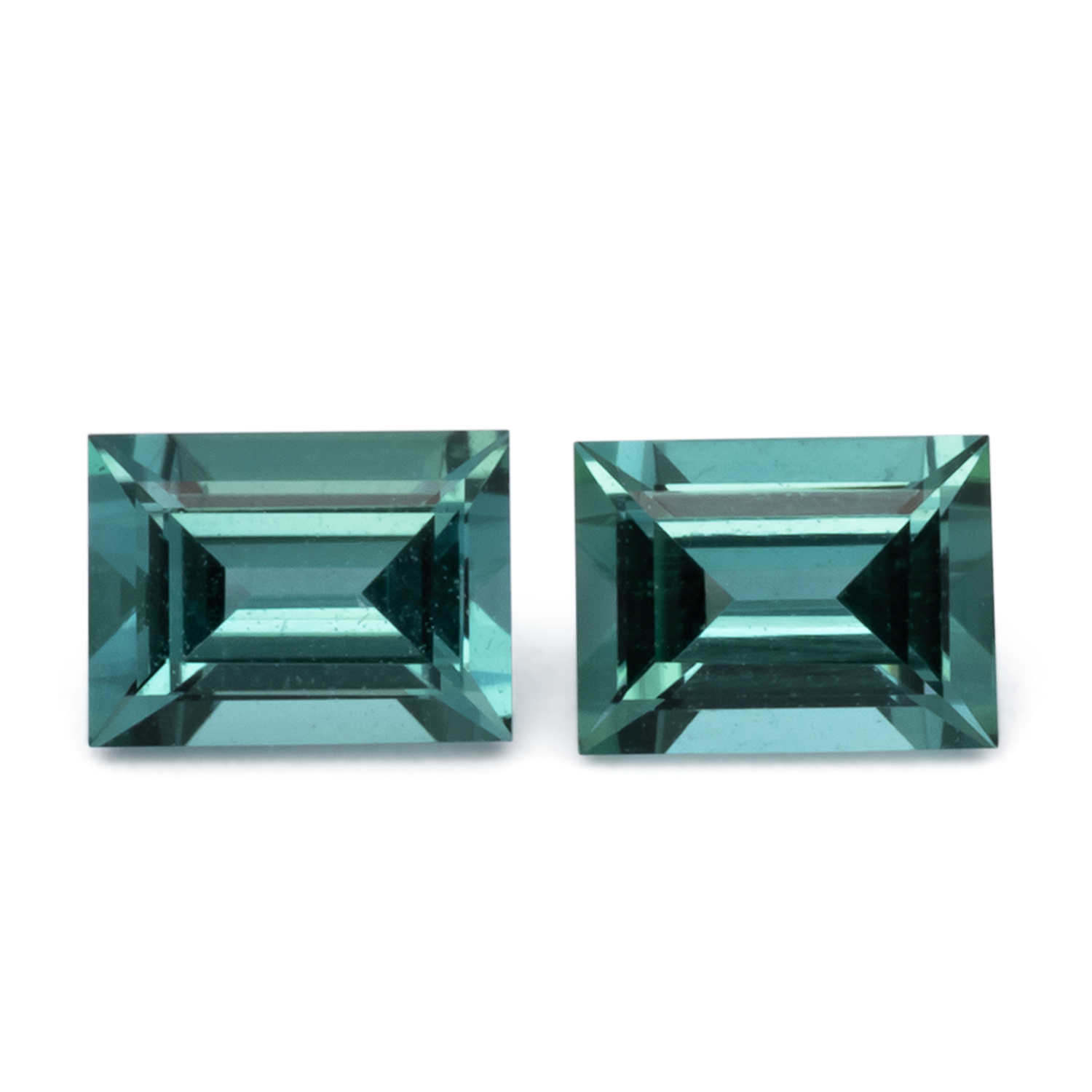 Turmalin - grün, baguette, 4x3 mm, 0.38 cts, Nr. TR991158