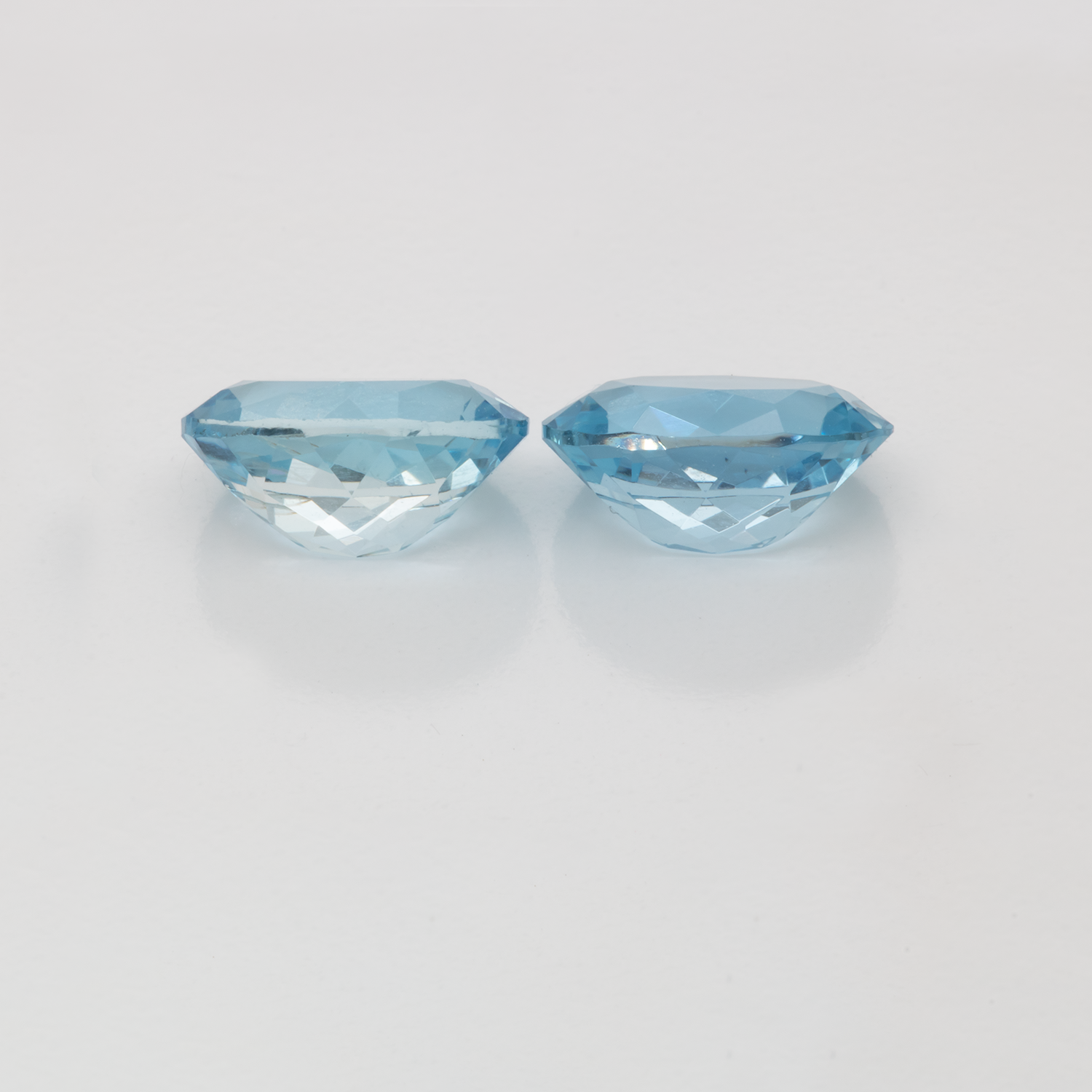 Aquamarine Pair - AA, oval, 8x6 mm, 2.16 cts, No. A99036