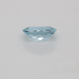 Aquamarine - AA, oval, 7x5 mm, 0.62 - 0.65 cts, No. A99052