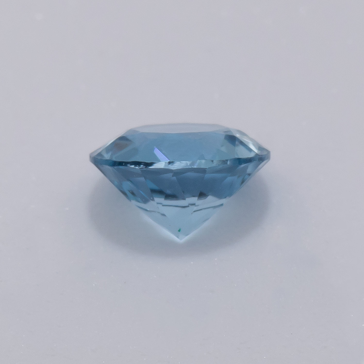 Aquamarine - AA, round, 3.5x3.5 mm, 0.13 - 0.15 cts, No. A99057