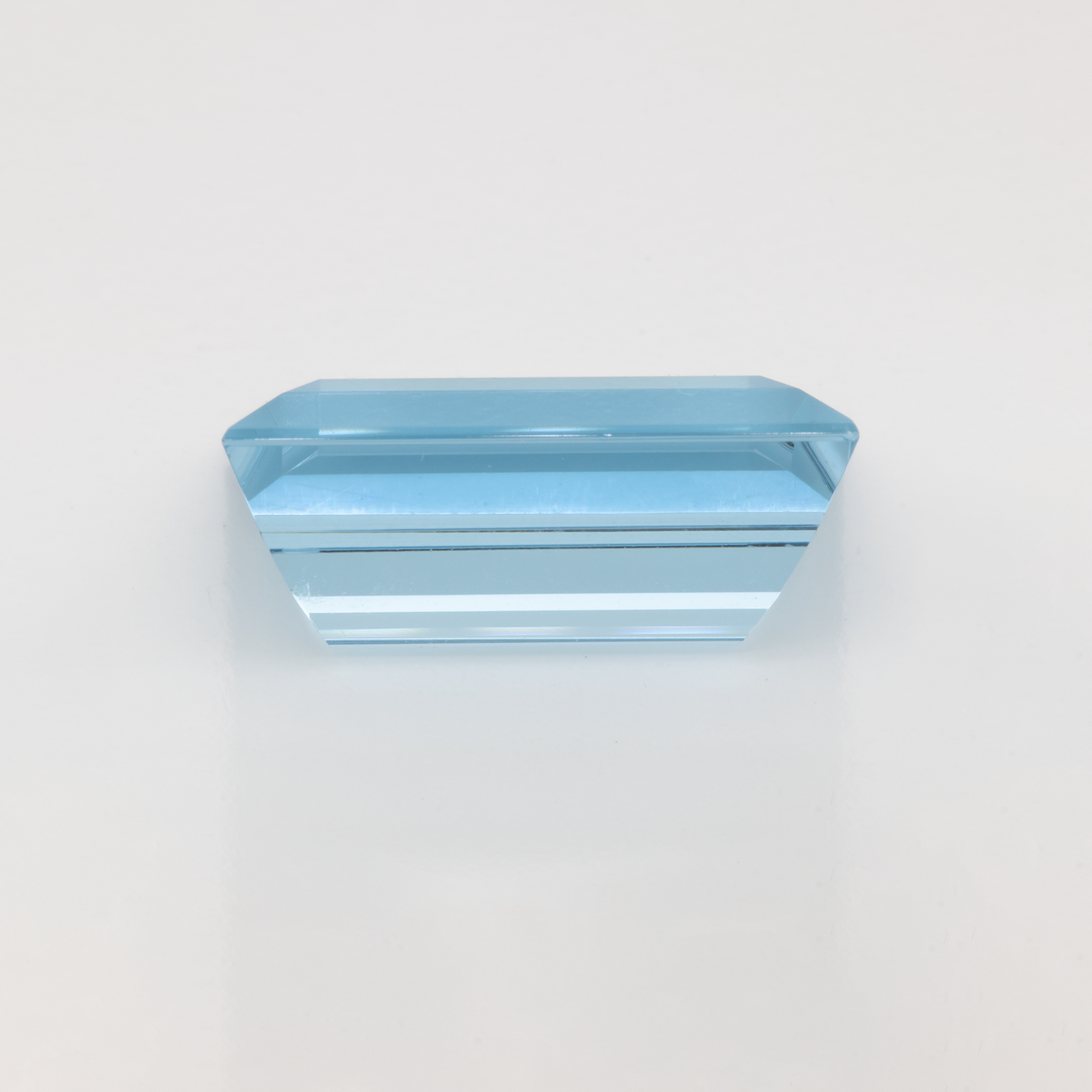 Aquamarine - AA, baguette, 15x10 mm, 7.20 cts, No. A99069