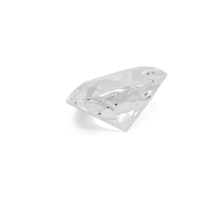Beryl - white, oval, 10.1x8.1 mm, 2.24 cts, No. BY90007
