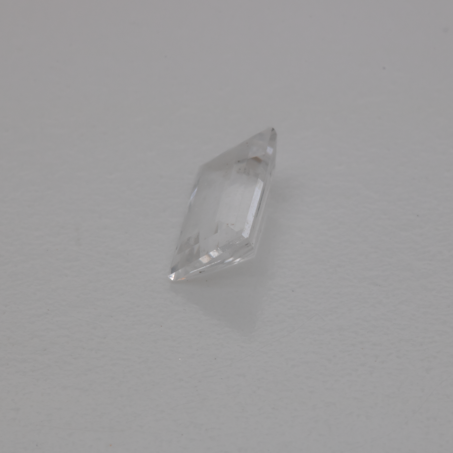 Beryll - white, rectangle, 5x3 mm, 0.24 cts, No. BY90036